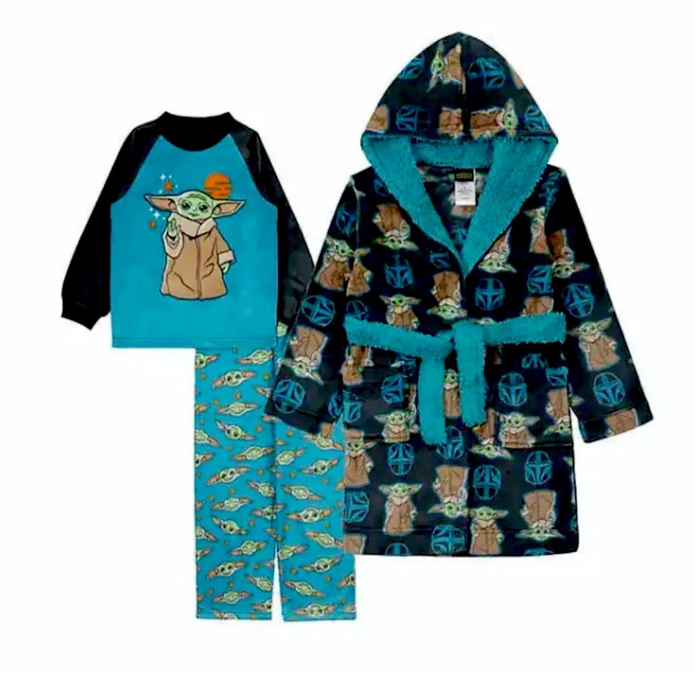 NWT Robe and Pj set